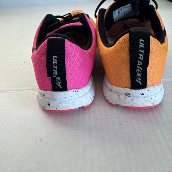 Zoot Vibrant Pink and Orange Athletic Shoes - Picture 3 of 10